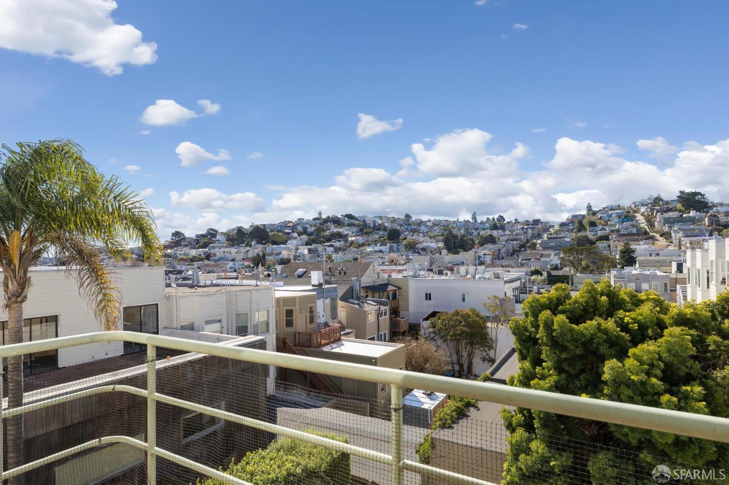 2425 Market Street # 8