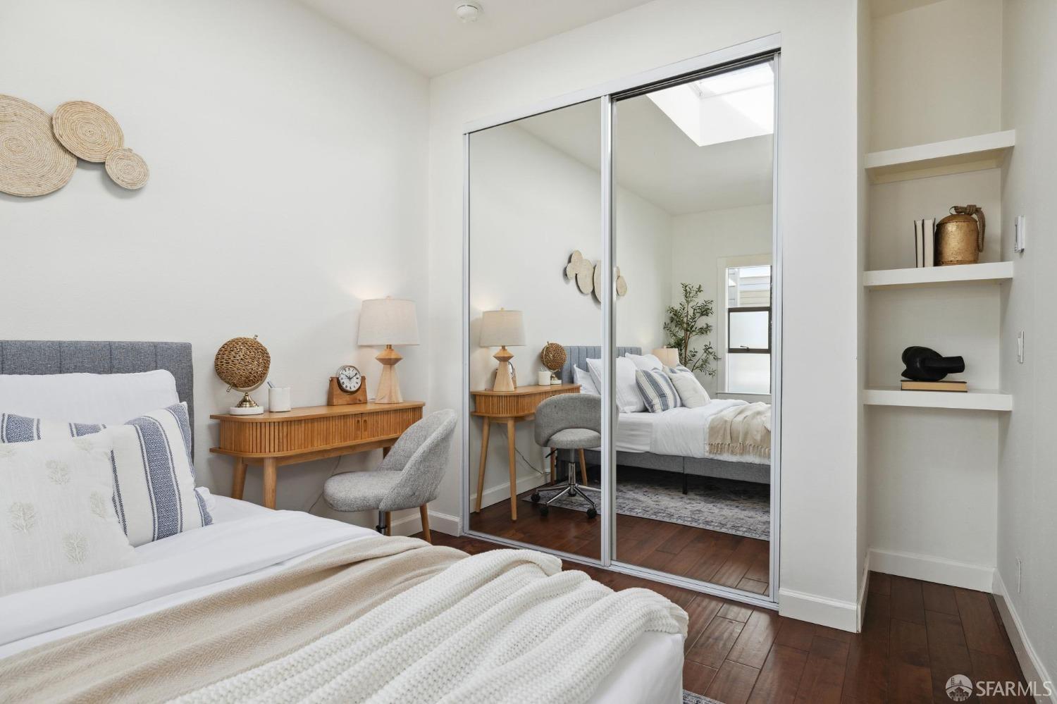 2425 Market Street # 8
