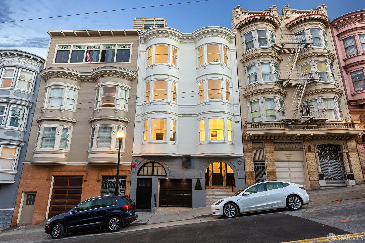 877 Union Street
