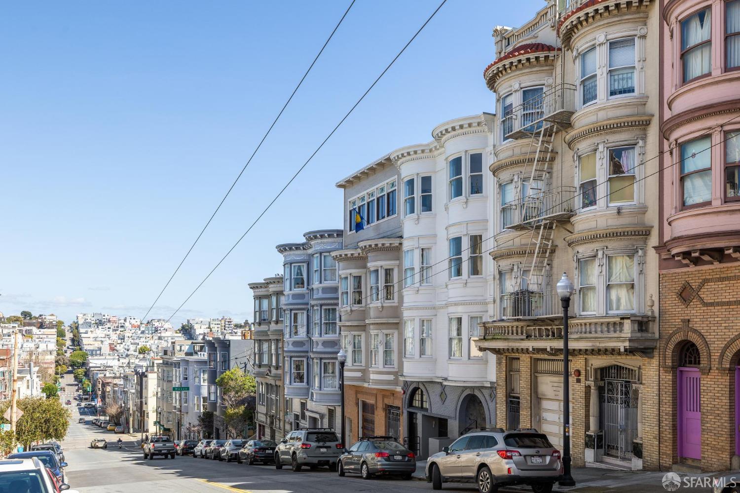 877 Union Street