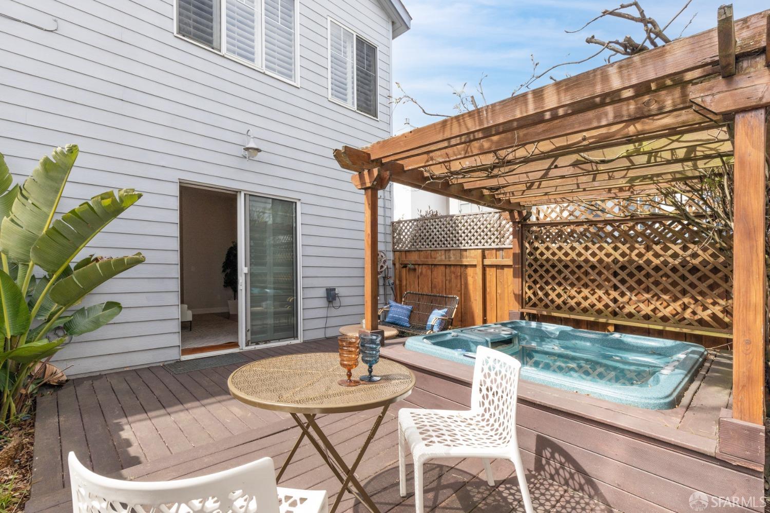 55 Rousseau Street