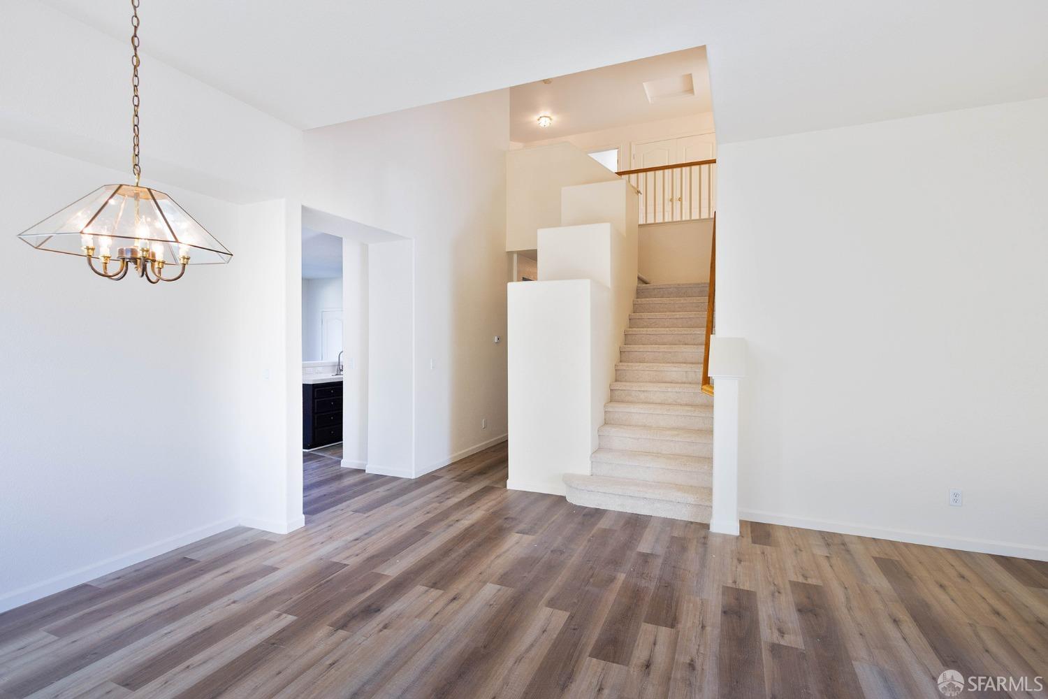 1138 Oakpoint Drive