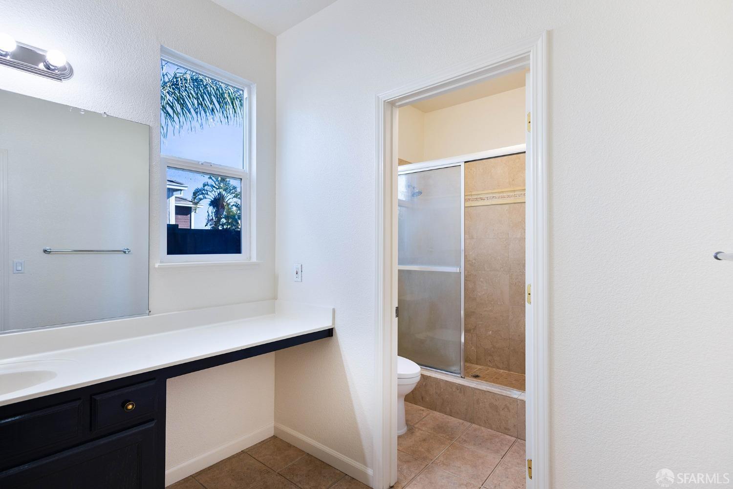 1138 Oakpoint Drive