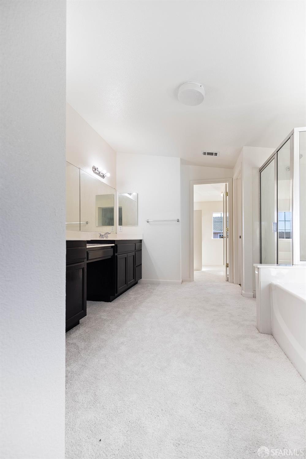 1138 Oakpoint Drive