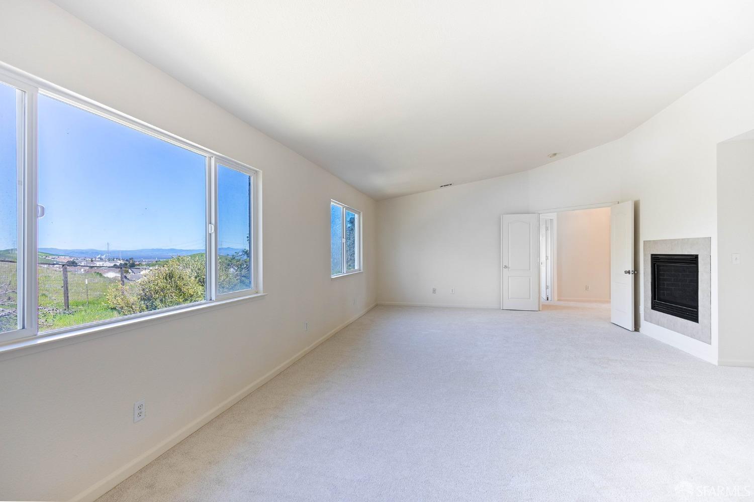 1138 Oakpoint Drive