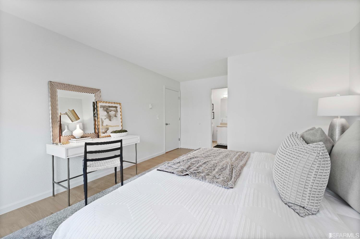 1310 Fulton Street # 204