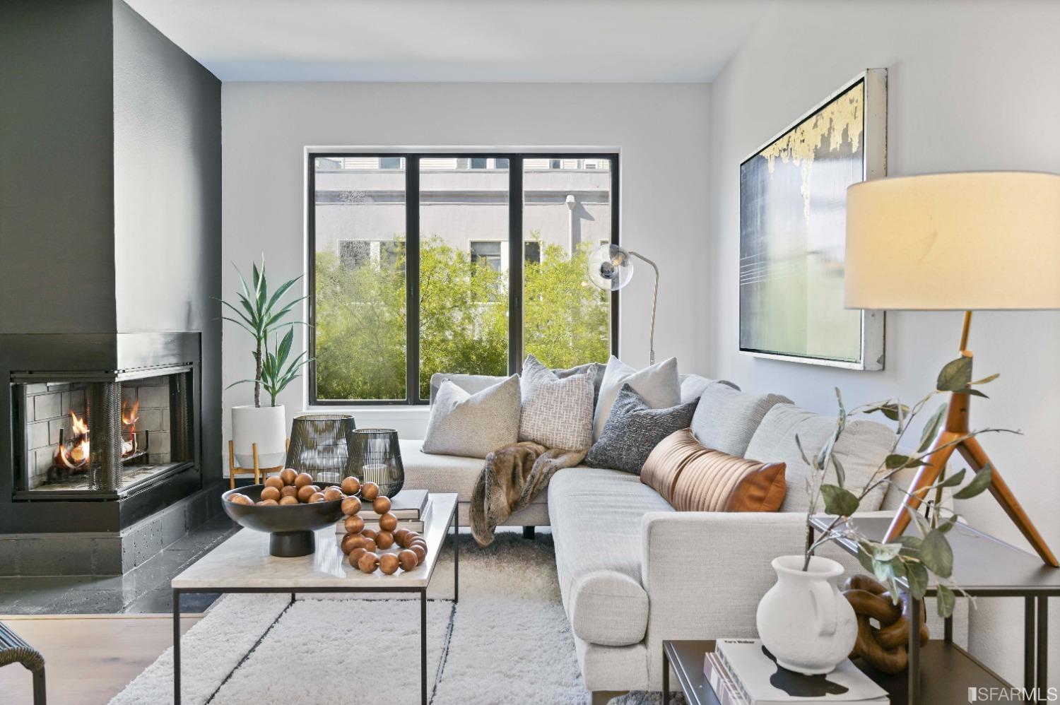 1310 Fulton Street # 204