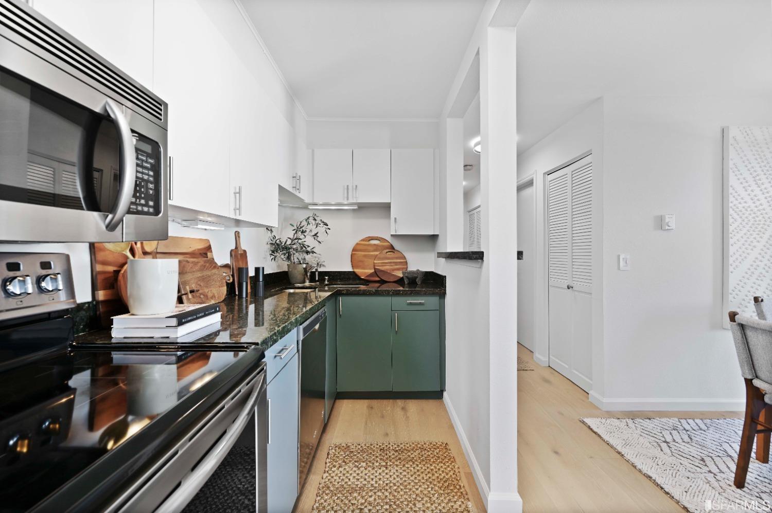 1310 Fulton Street # 204