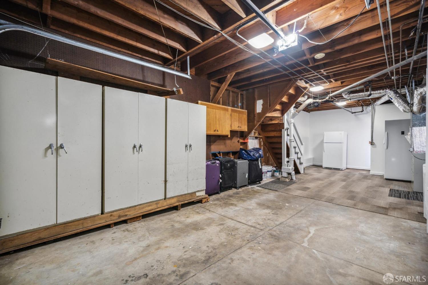 2000 Sloat Boulevard