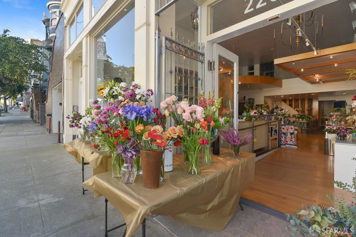 2720 Octavia Street # 2720