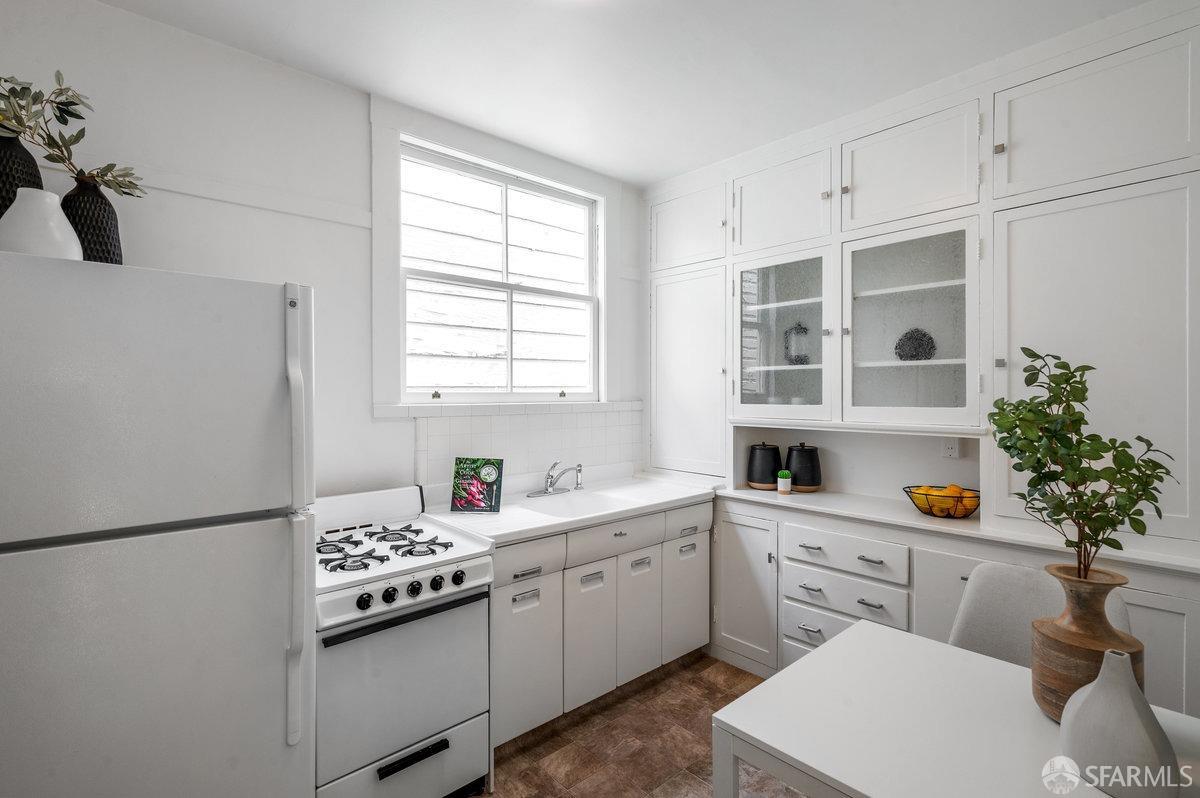 2720 Octavia Street # 2720