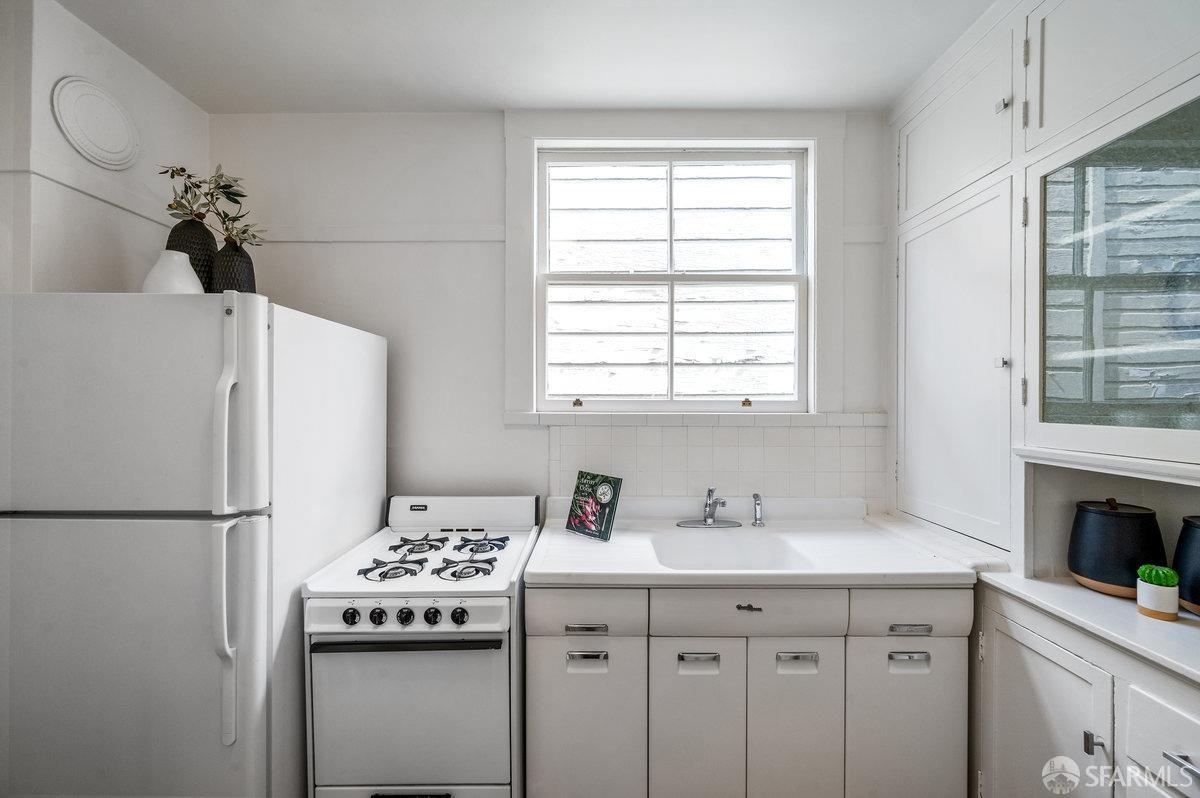 2720 Octavia Street # 2720