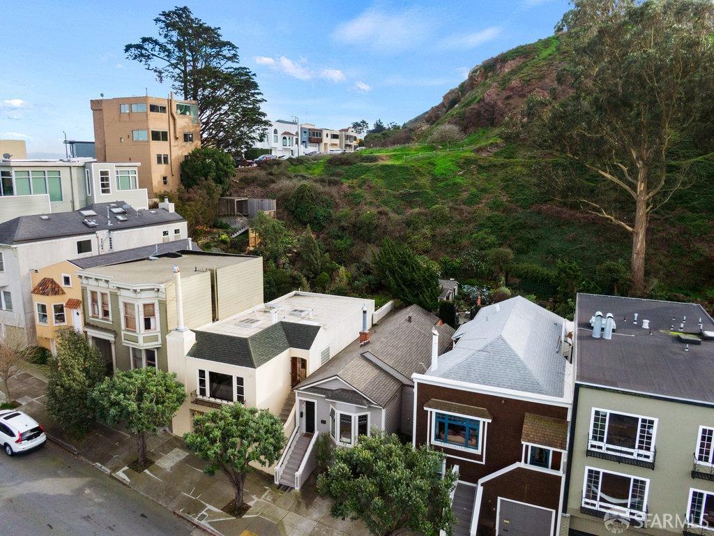 39 Carmel Street