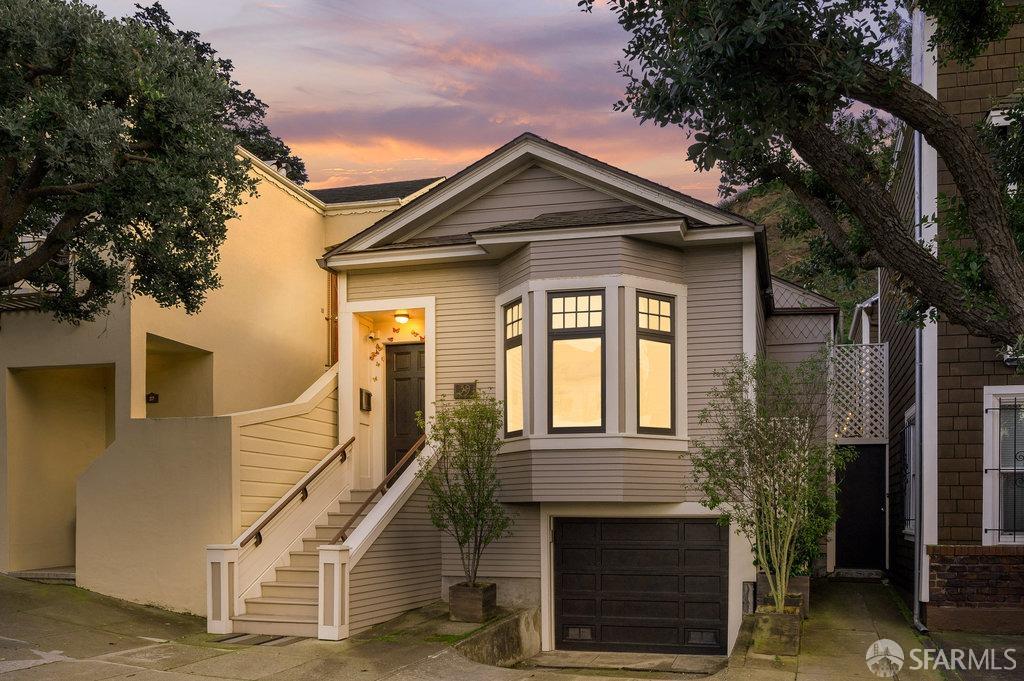 39 Carmel Street