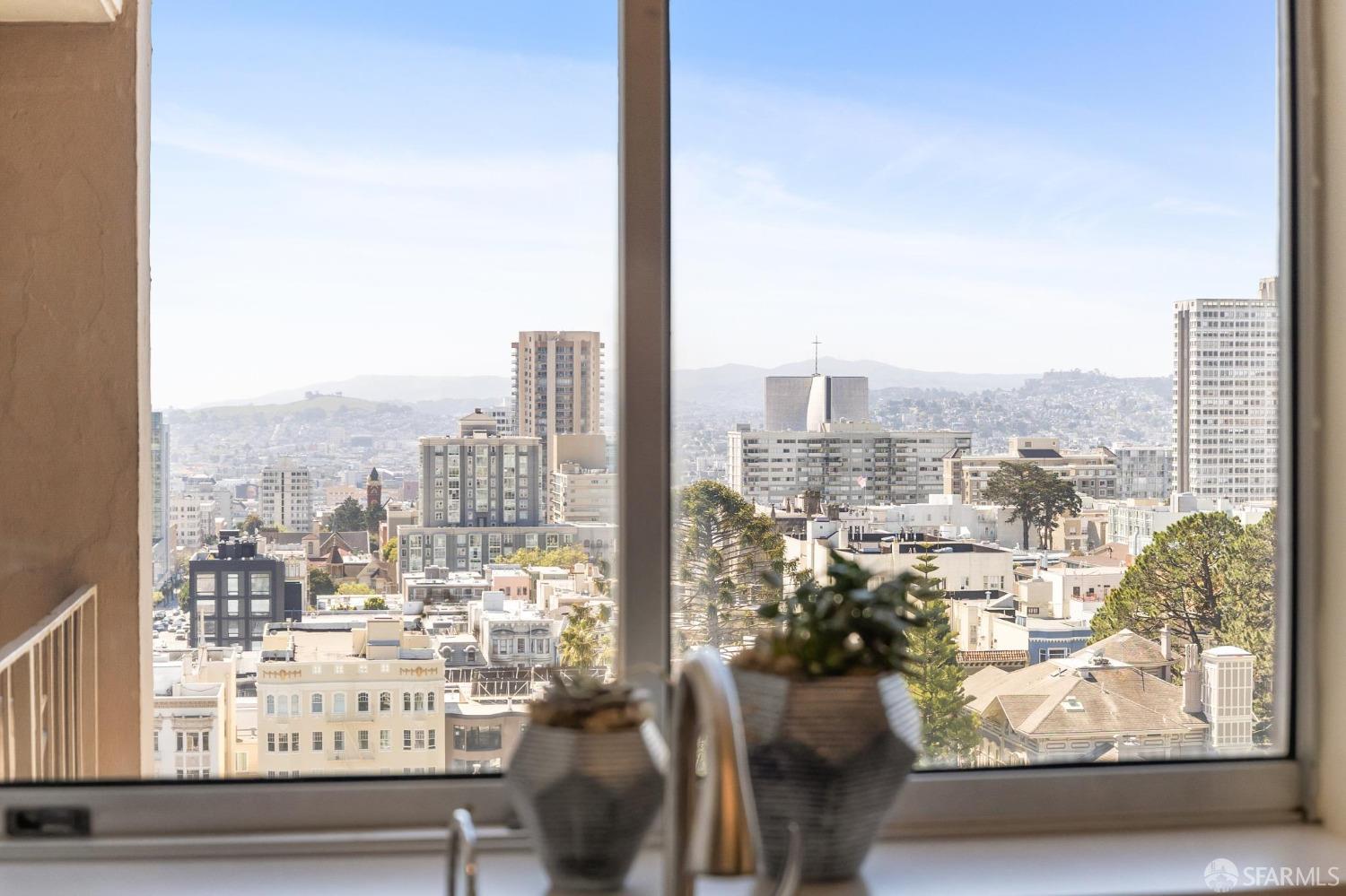 1835 Franklin Street # 1402