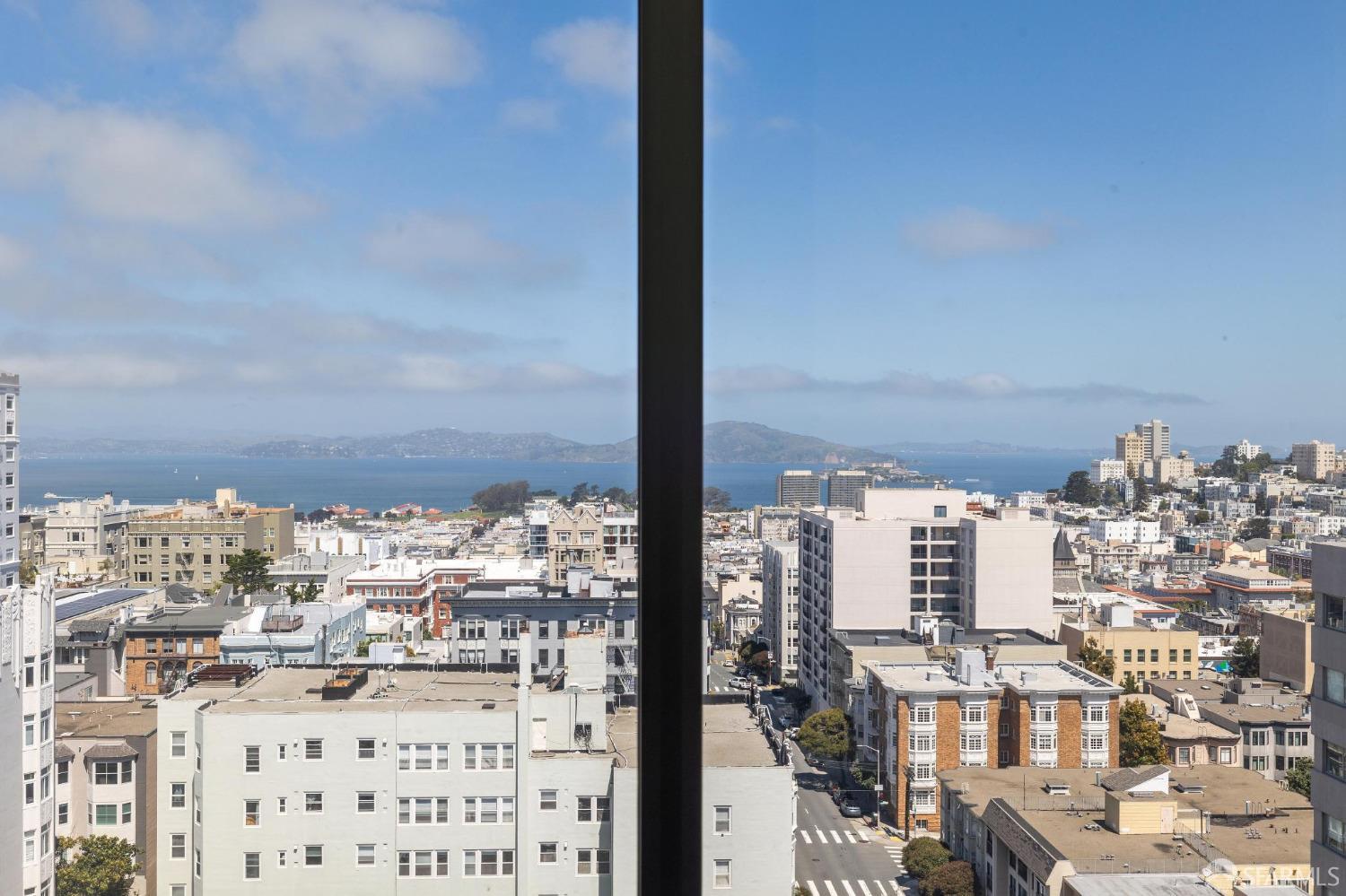 1835 Franklin Street # 1402