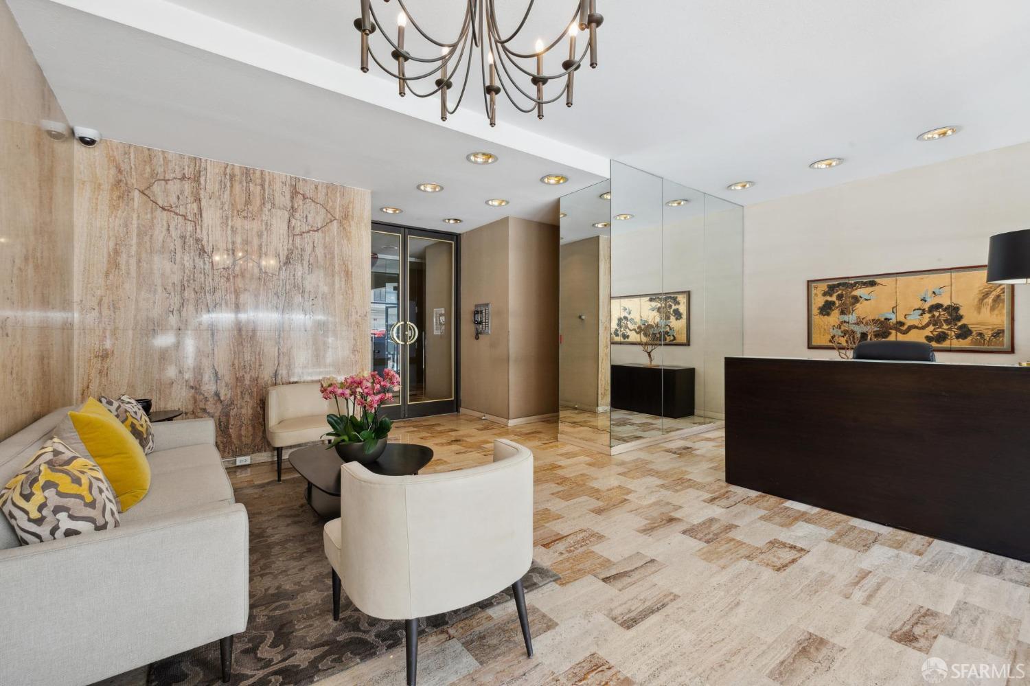 1835 Franklin Street # 1402