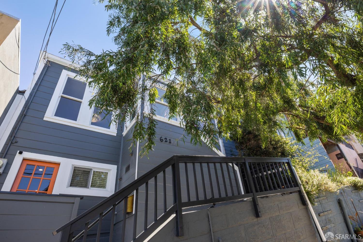 621 Madrid Street