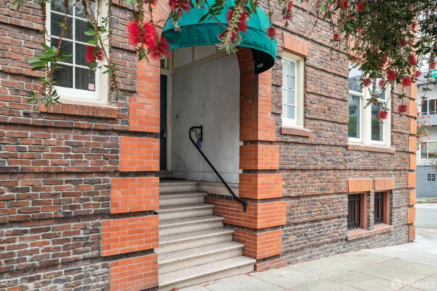 1700 Vallejo Street