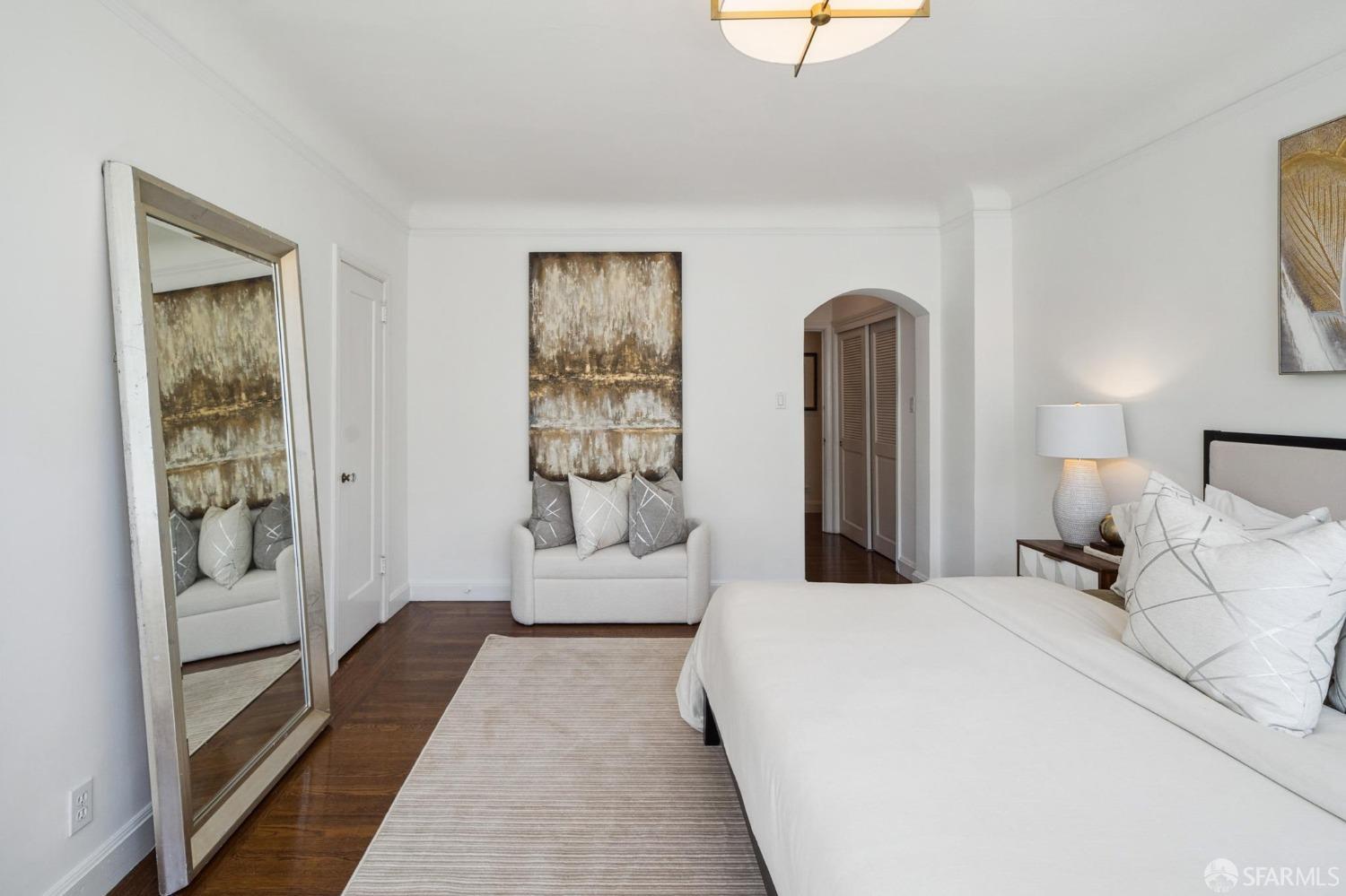 2100 Green Street # 304