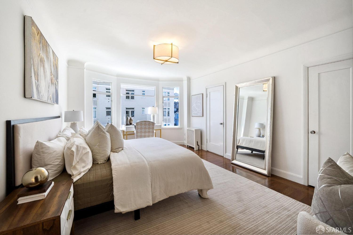 2100 Green Street # 304