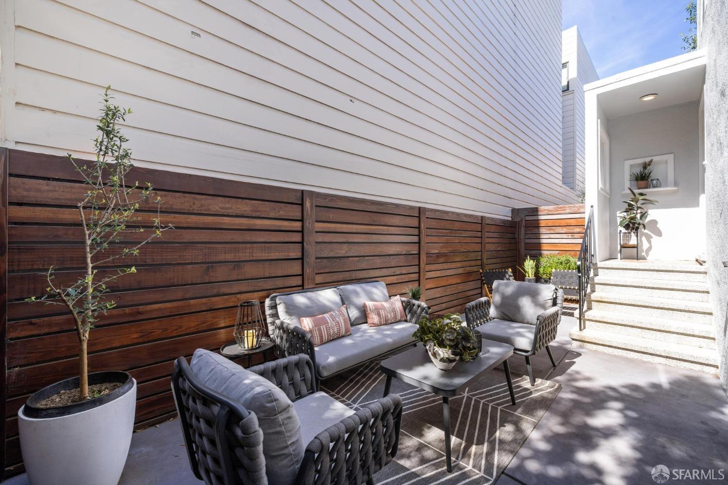 1304 Francisco Street # 1306