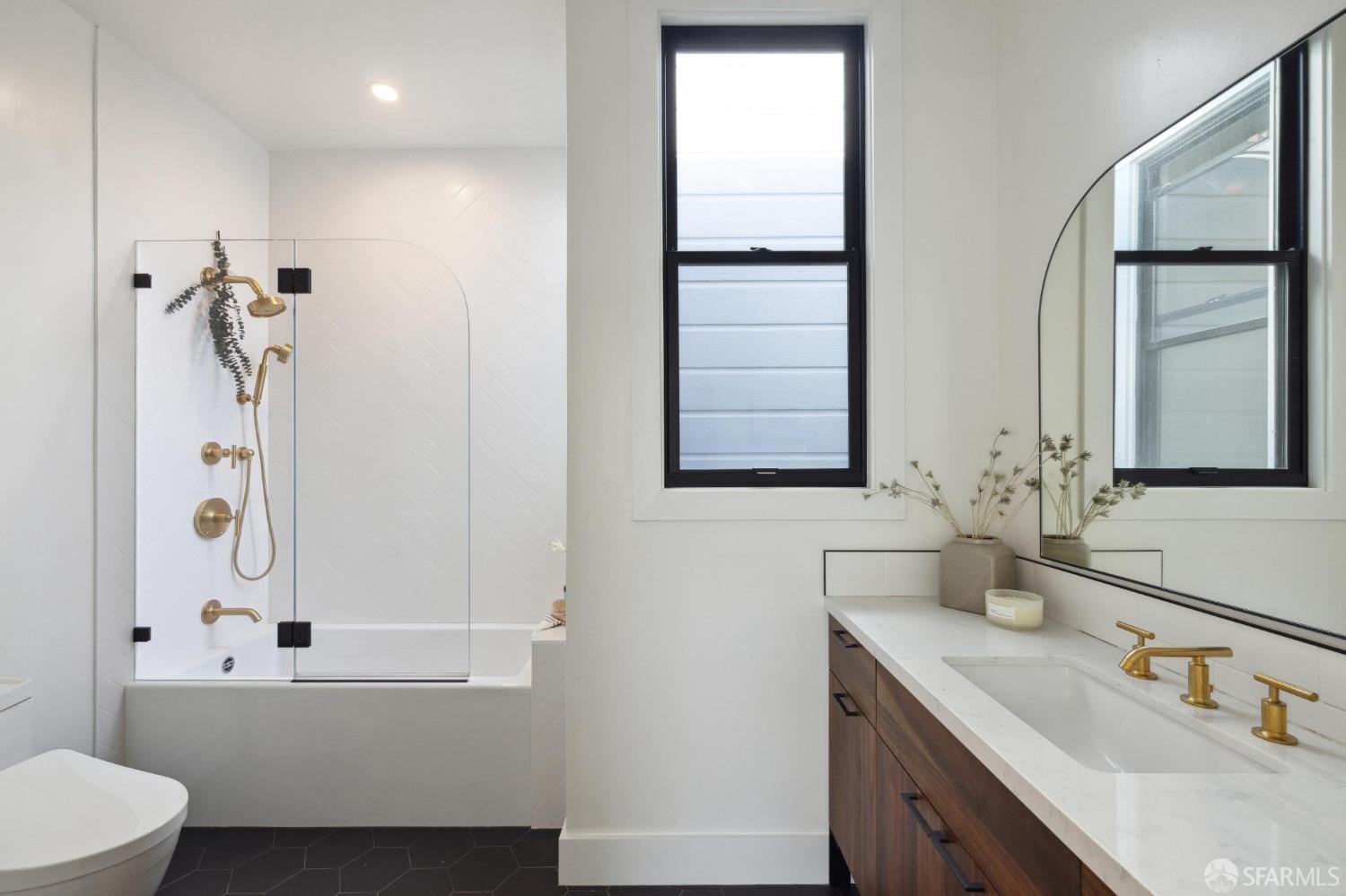 1304 Francisco Street # 1306