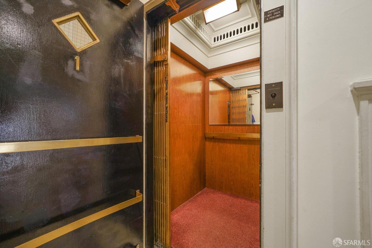 1901 California Street # 2