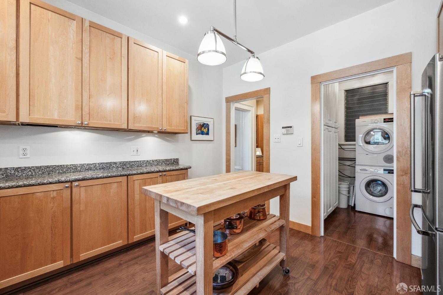 1901 California Street # 2