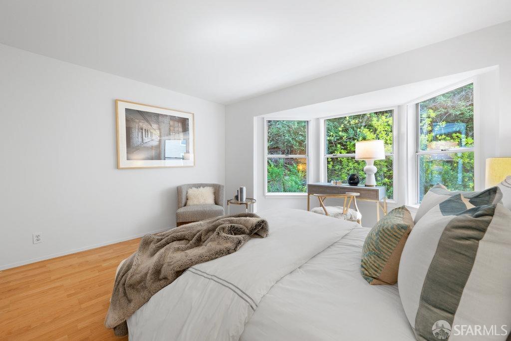 1380 Greenwich Street # 211