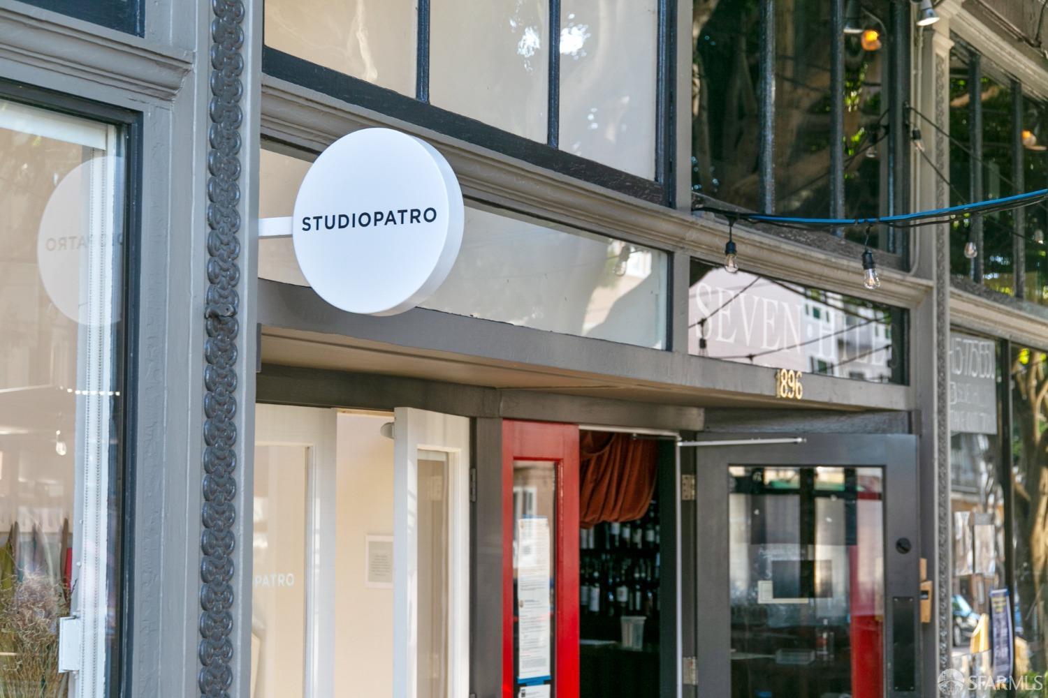 1380 Greenwich Street # 211