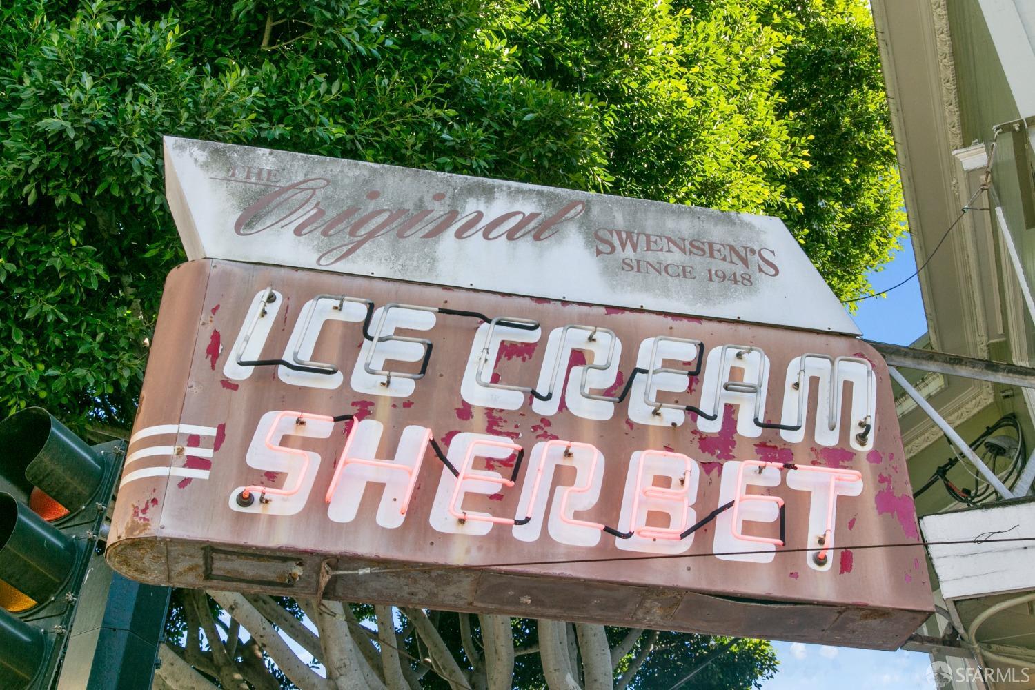 1380 Greenwich Street # 211