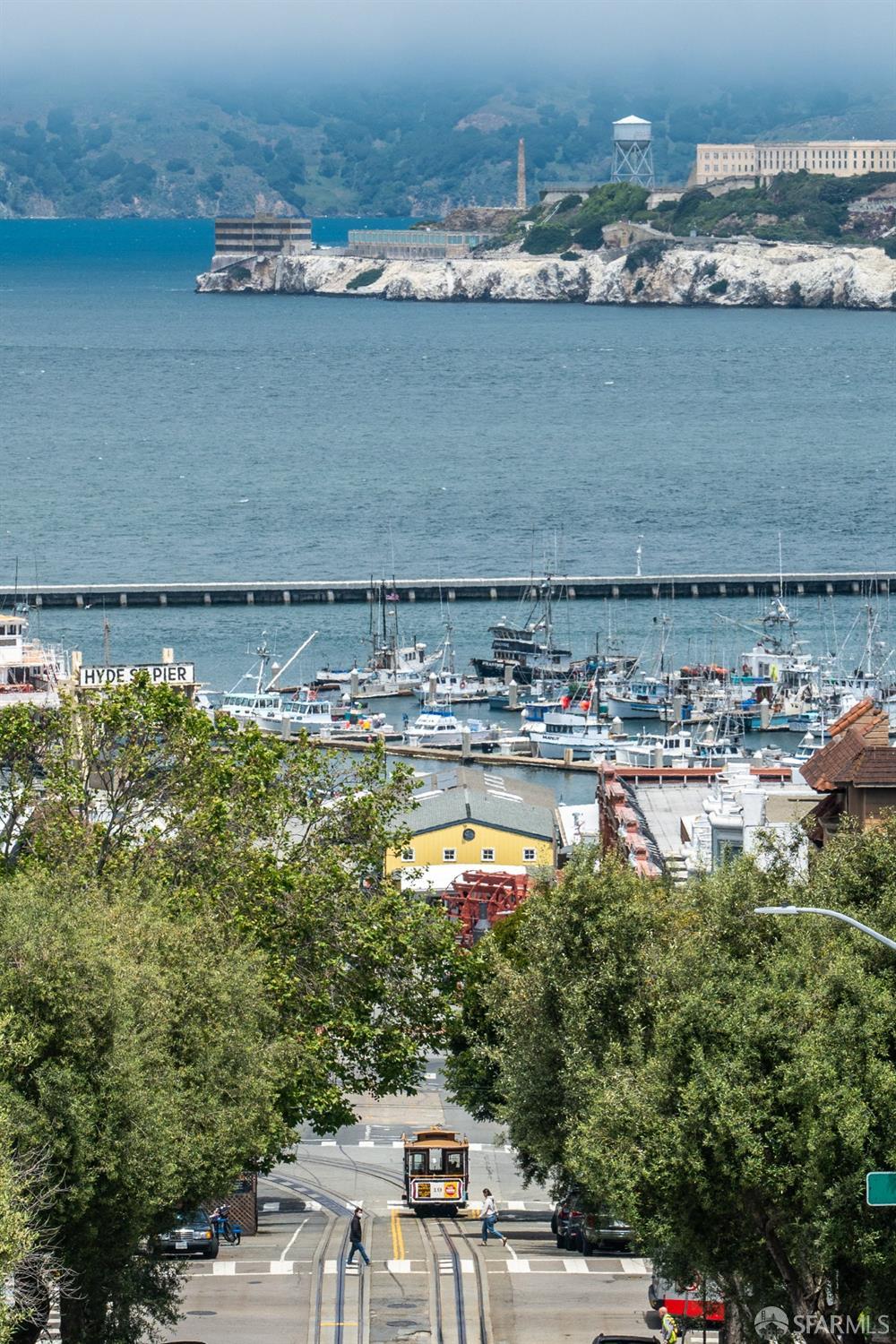 1380 Greenwich Street # 211