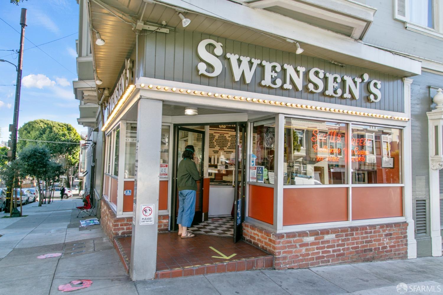 1380 Greenwich Street # 211