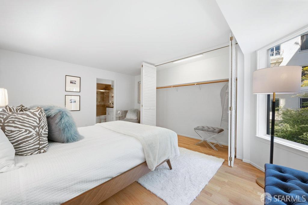 1380 Greenwich Street # 211