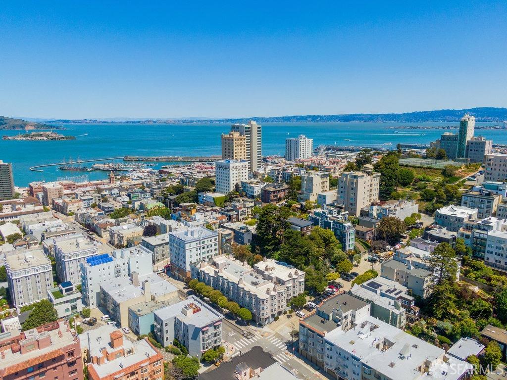 1380 Greenwich Street # 211