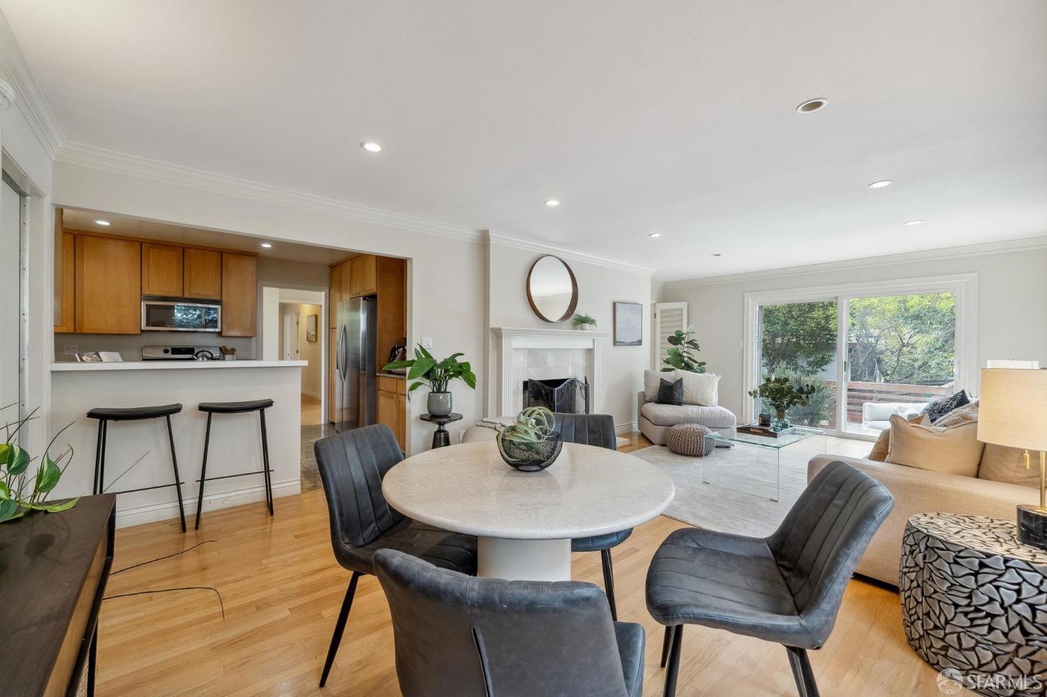 7 Rockwood Court