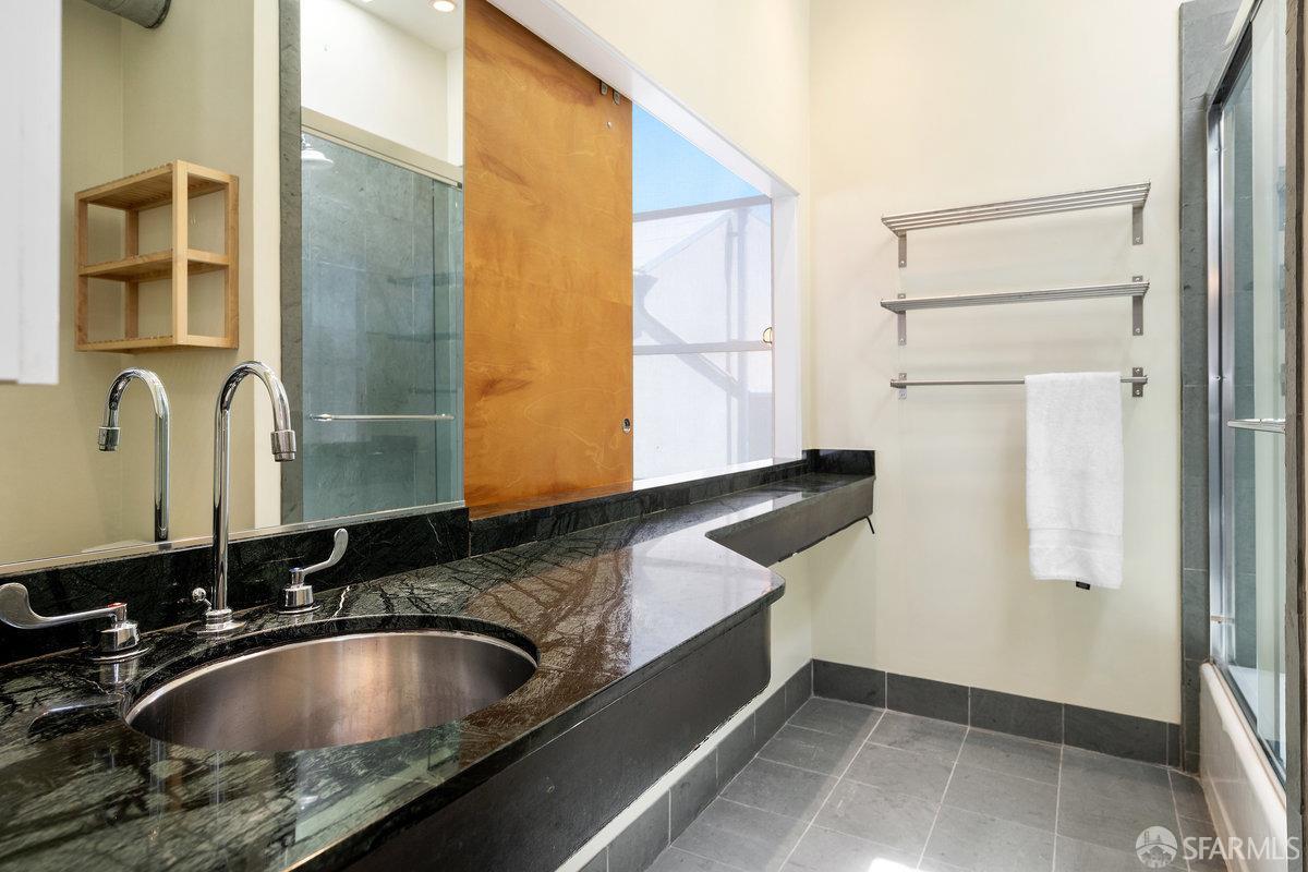 719 Clementina Street # 2