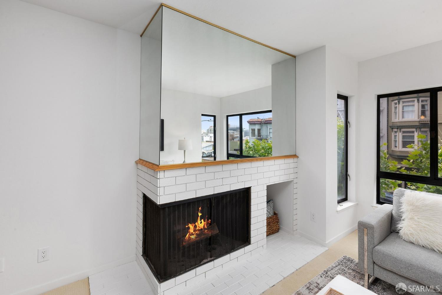 1350 California Street # 202