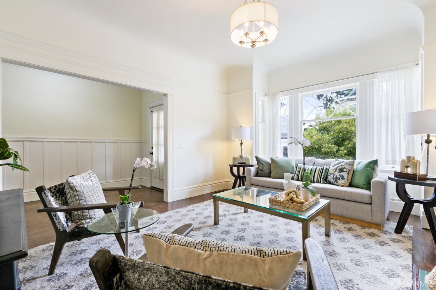 15 Woodland Avenue
