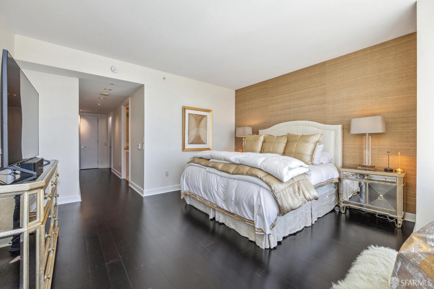 188 Minna Street # 22D