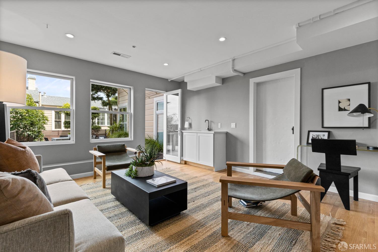 111 Buena Vista Avenue # 1