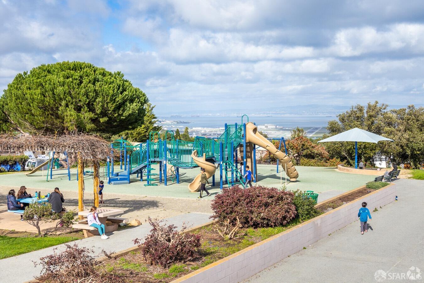 300 Murchison Drive # 319