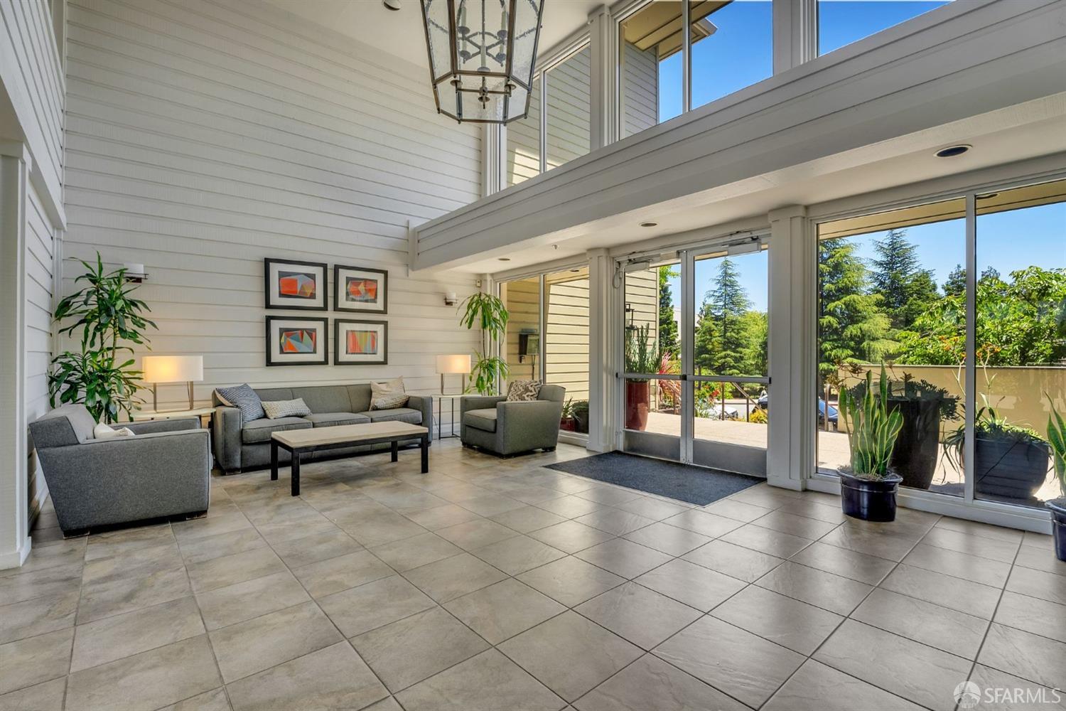 300 Murchison Drive # 319