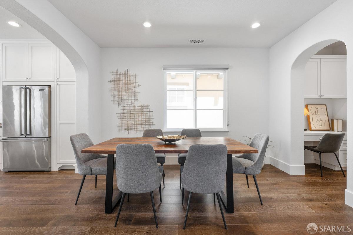 43113 Calle Sagrada