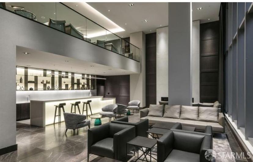 201 Folsom Street # 32E