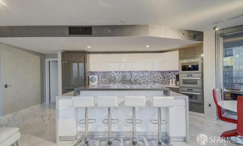 201 Folsom Street # 32E