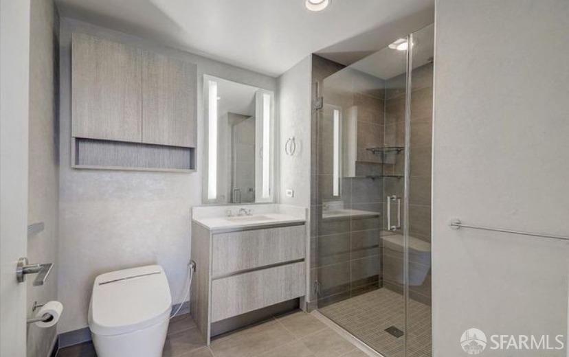 201 Folsom Street # 32E