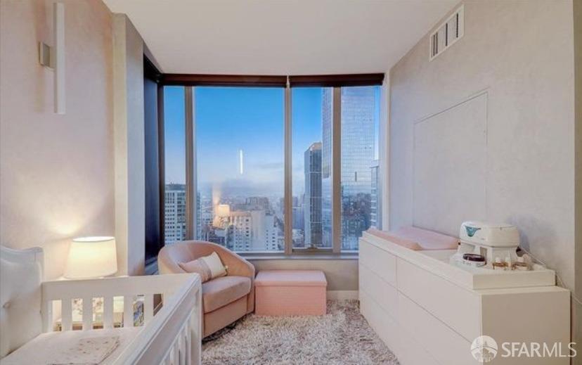 201 Folsom Street # 32E