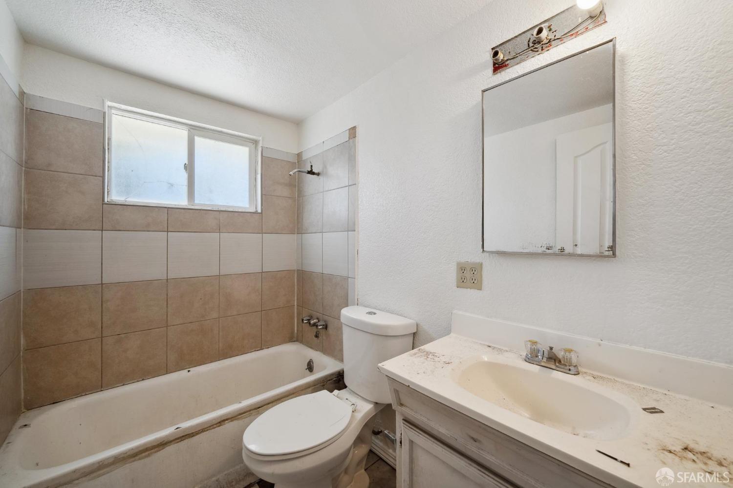 1383 Cliffwood Drive